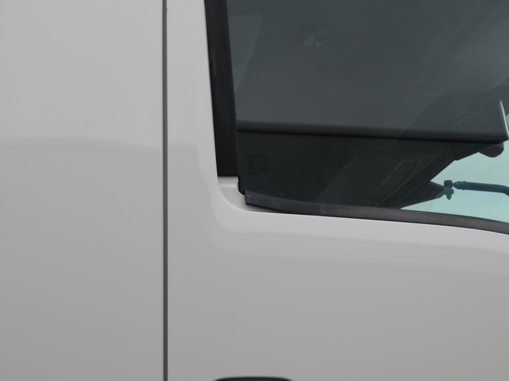 いすゞ ギガ 2PG-CYL77Cの写真32