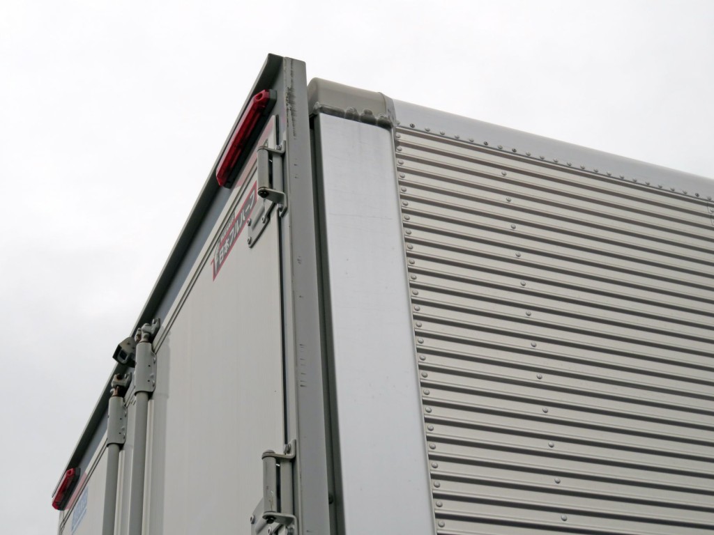 いすゞ ギガ 2PG-CYL77Cの写真34