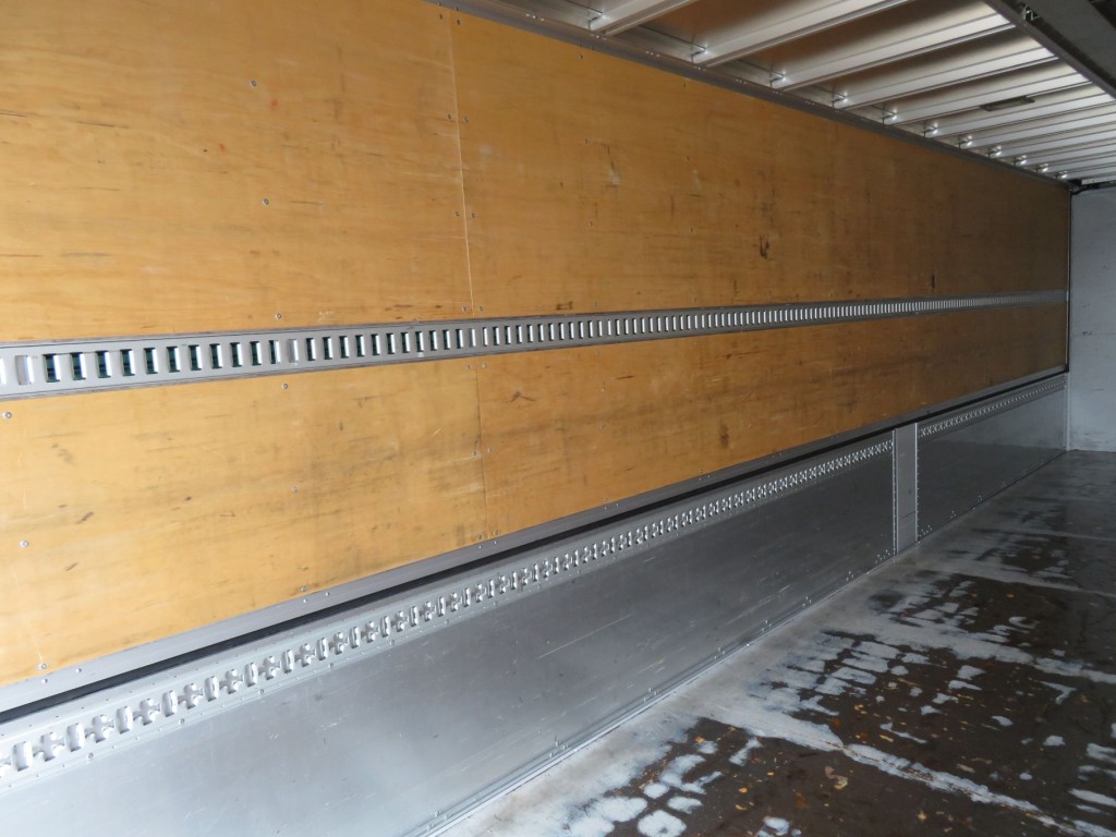 いすゞ ギガ 2PG-CYL77Cの写真42