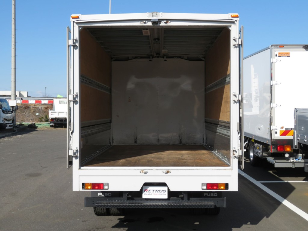 三菱 キャンター 2PG-FEB80(2WD)の写真9