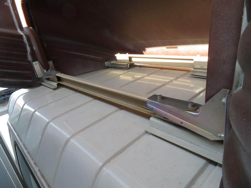 三菱 キャンター 2PG-FEB80(2WD)の写真24