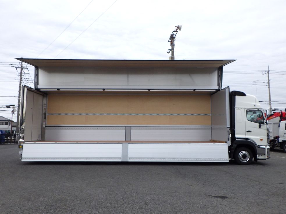 日野 プロフィア 2DG-FW1AHCの写真40