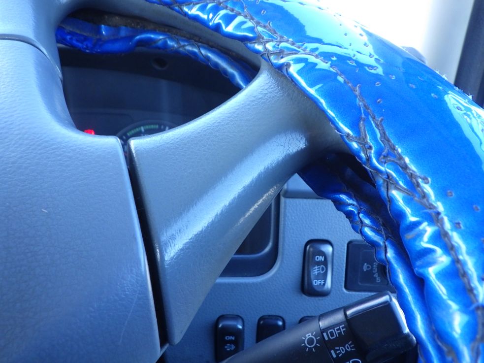 ハンドルにスレがあります。|三菱 ファイター PDG-FK61Fの写真46