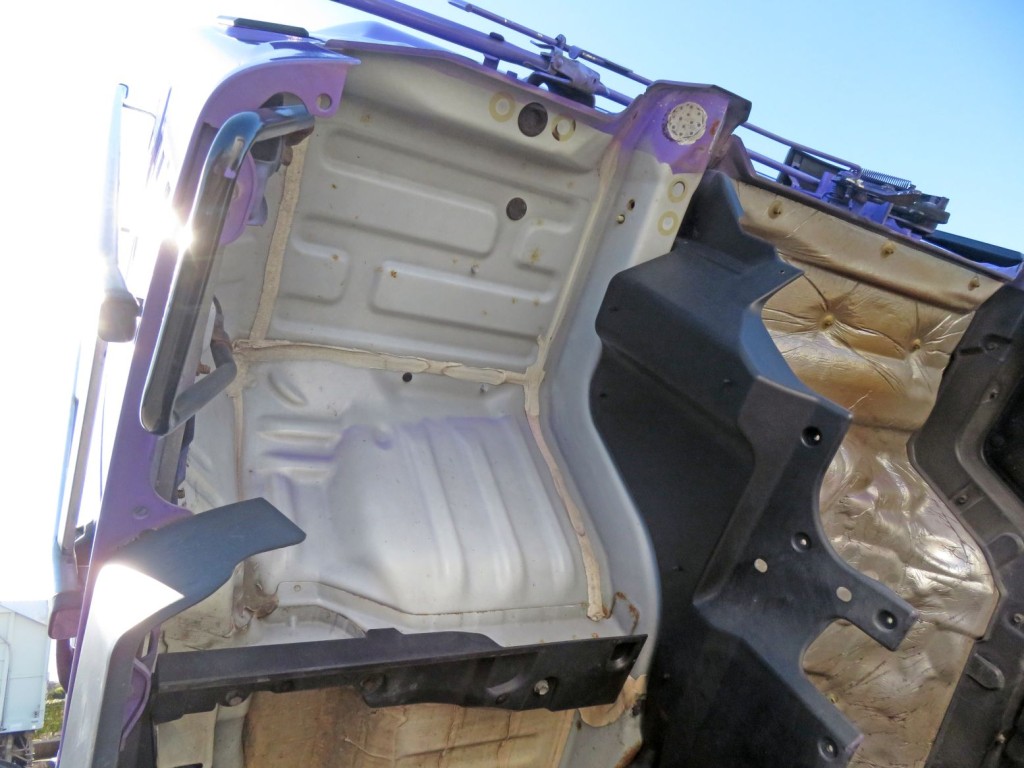 日野 レンジャー 2KG-FD2ABA(2WD)の写真43