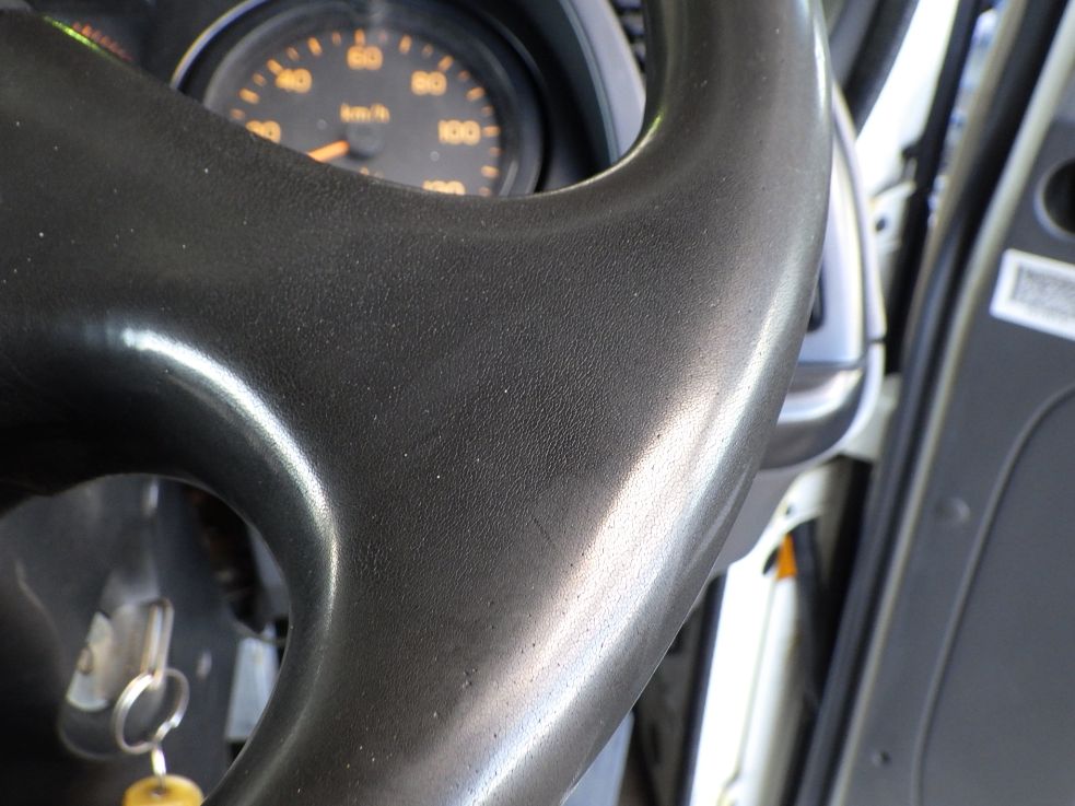 ハンドルにスレがあります。|いすゞ フォワード KL-FSR33K4Rの写真50