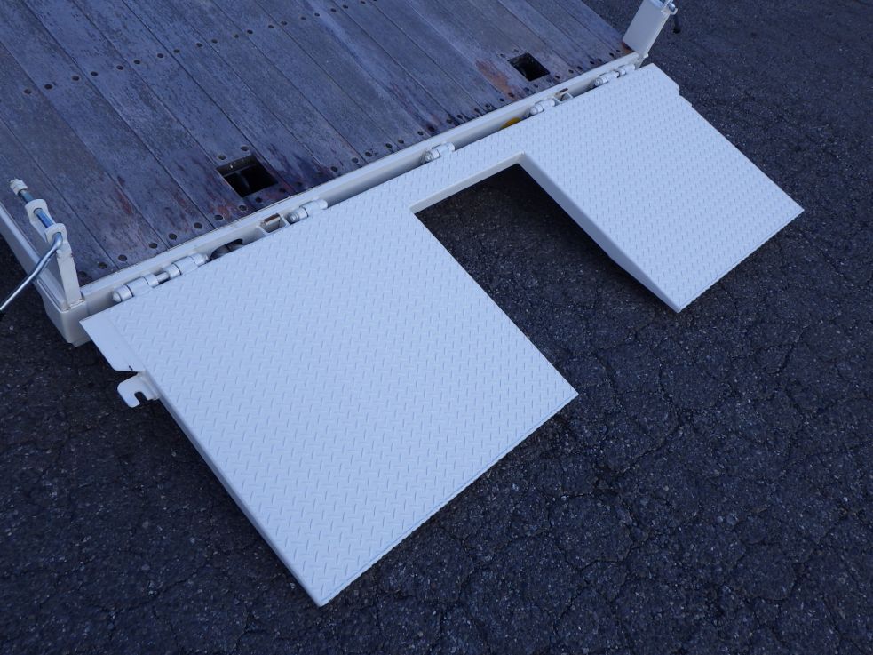 ゲートの状態です。|三菱 ファイター 2KG-FK62FZの写真14