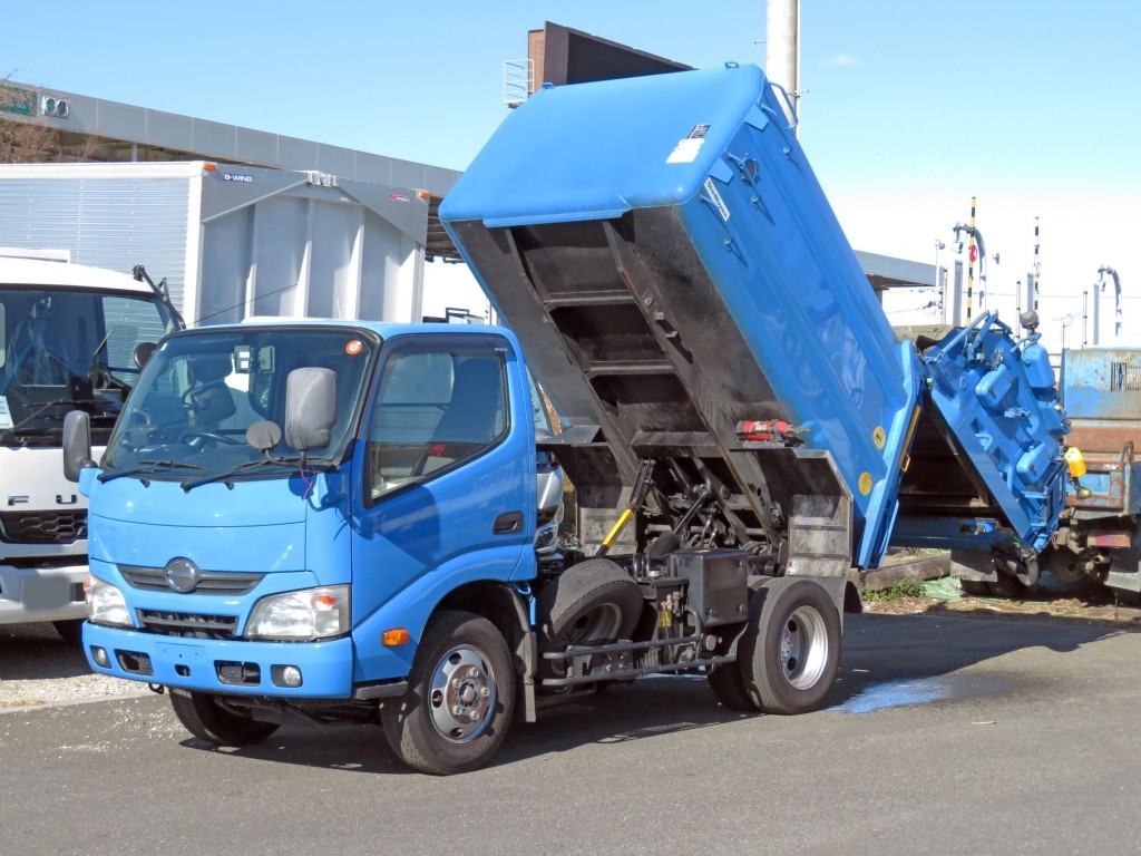 日野 デュトロ TKG-XZU600E(2WD)の写真1