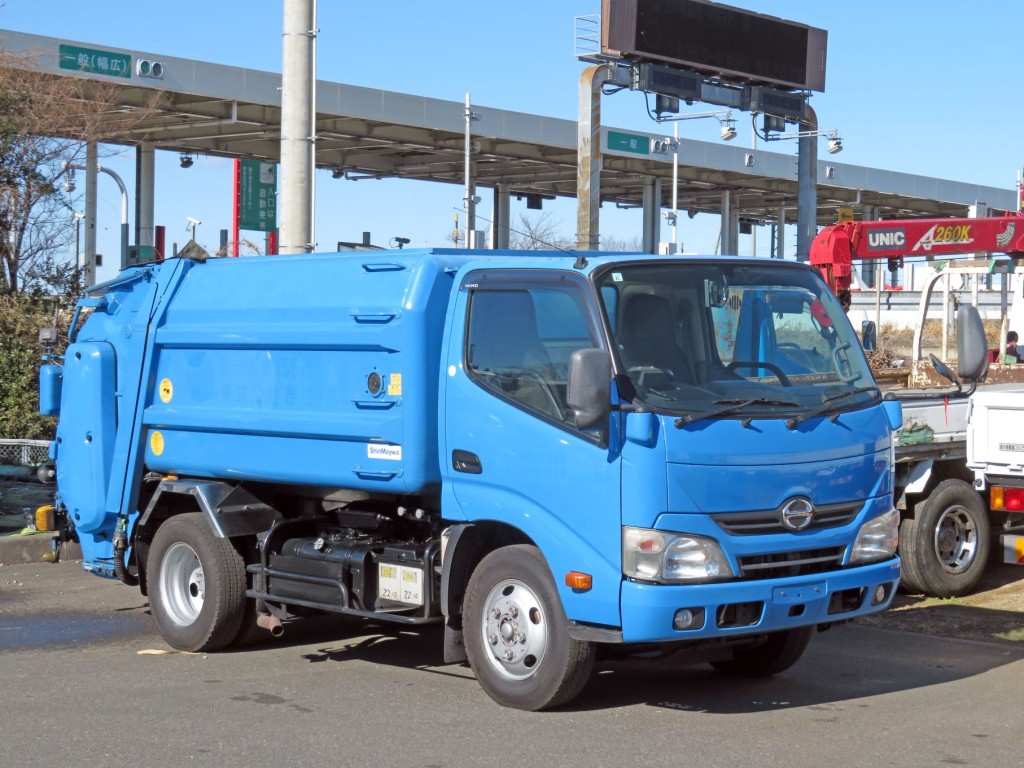 日野 デュトロ TKG-XZU600E(2WD)の写真2