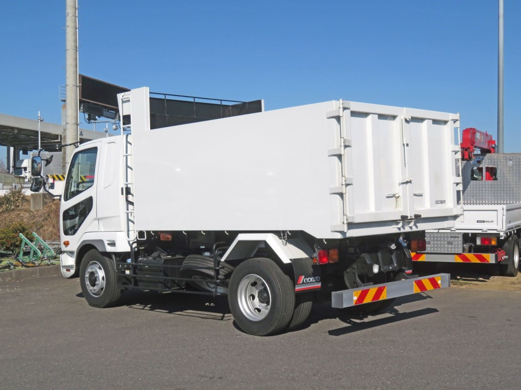 三菱 ファイター 2KG-FK62FZの写真3