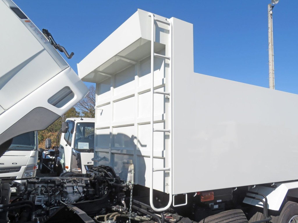 三菱 ファイター 2KG-FK62FZの写真12