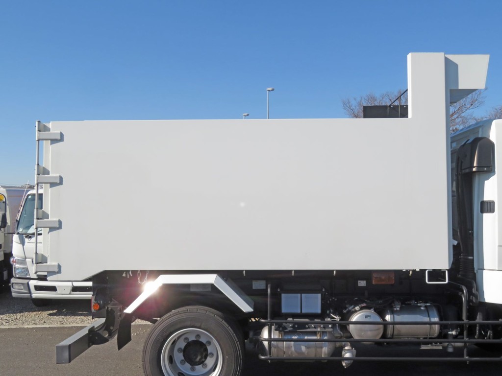 三菱 ファイター 2KG-FK62FZの写真13