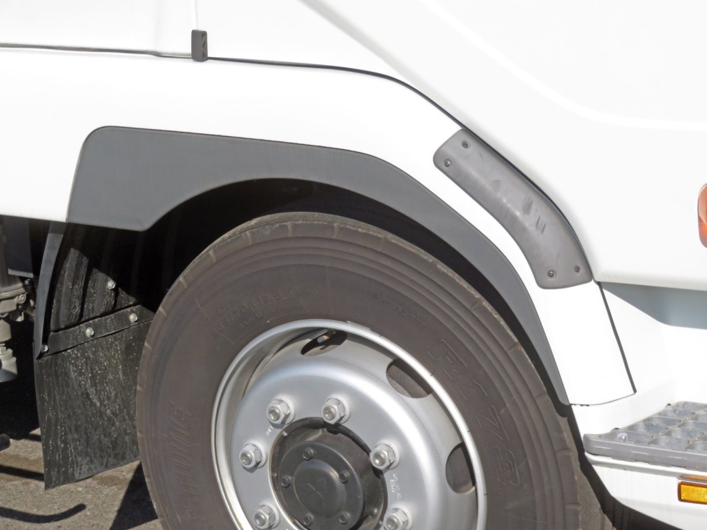 三菱 ファイター 2KG-FK62FZの写真19