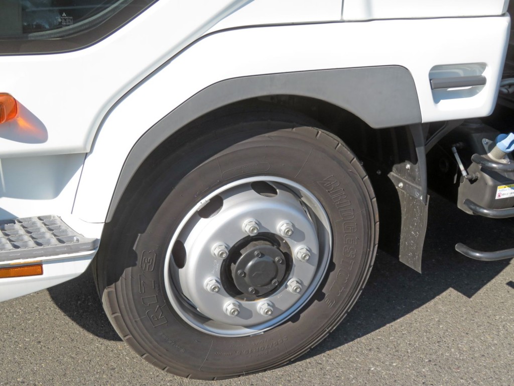 三菱 ファイター 2KG-FK62FZの写真21