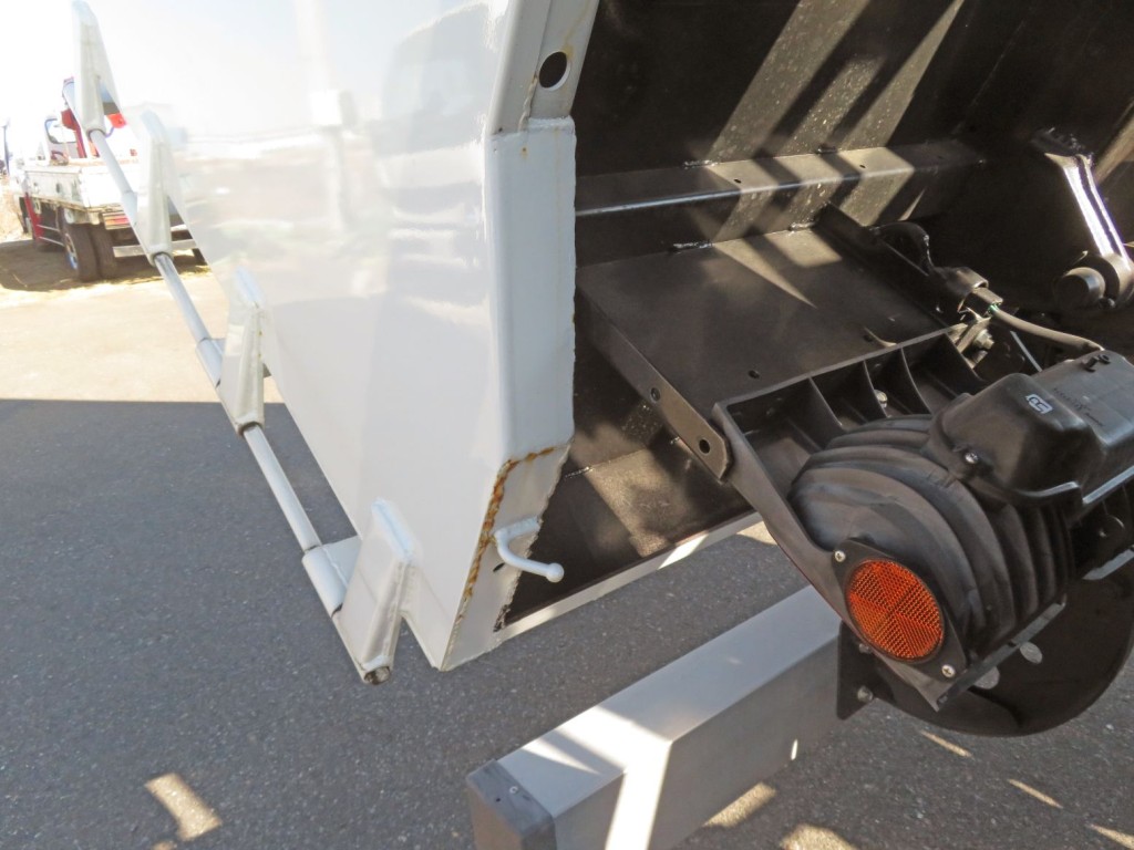 三菱 ファイター 2KG-FK62FZの写真29