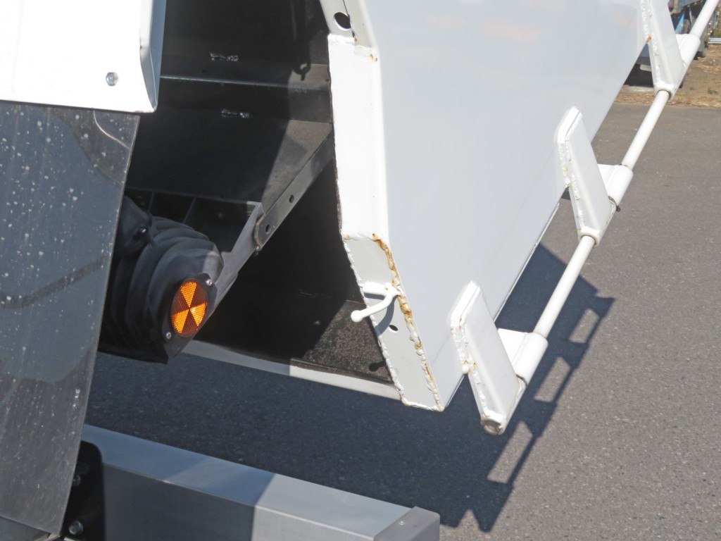 三菱 ファイター 2KG-FK62FZの写真35