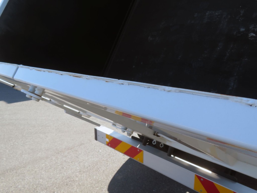 三菱 ファイター 2KG-FK62FZの写真36