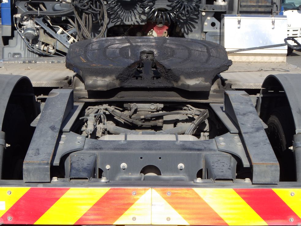 カプラガイドの状態です。|日野 プロフィア QPG-SH1EDDGの写真8