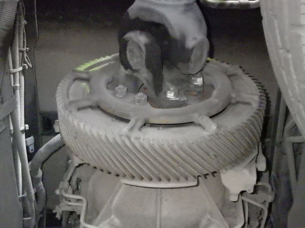 リターダ付です。|日野 プロフィア QPG-SH1EDDGの写真12