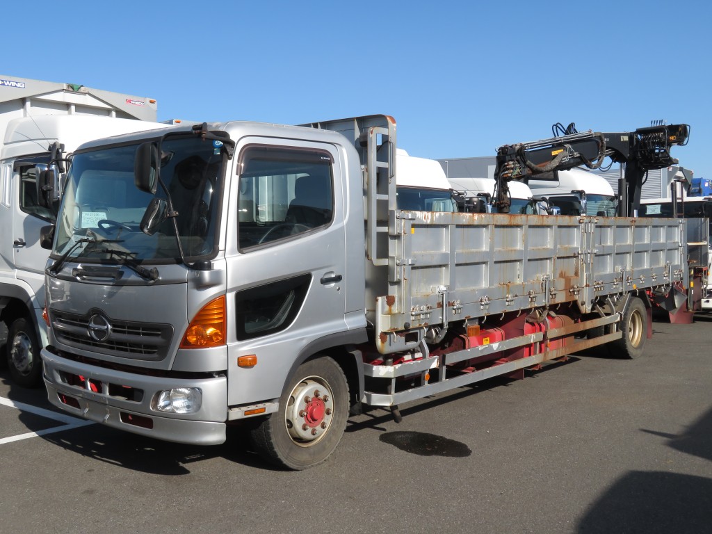 日野 レンジャー QKG-FJ7JSAAの写真1