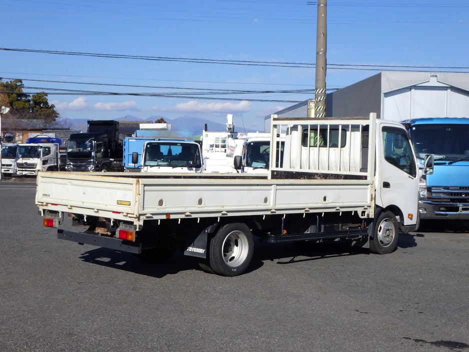 日野 デュトロ TKG-XZU710M(2WD)の写真4