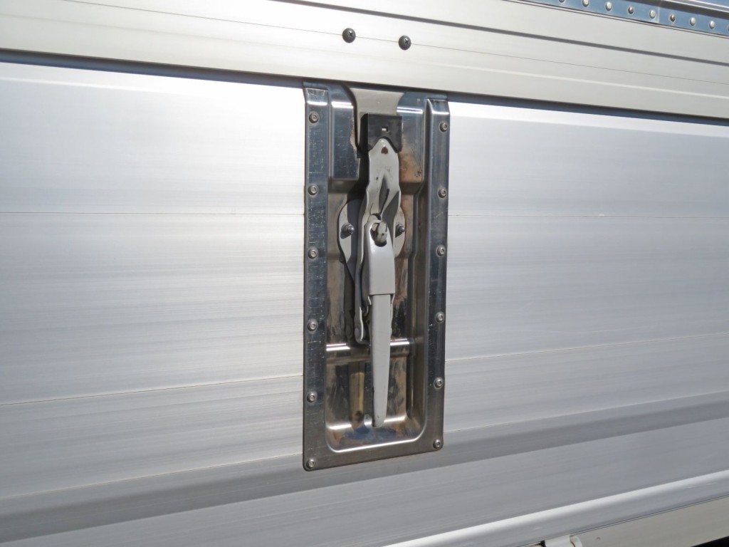 日野 レンジャー 2KG-FD2ABG(2WD)の写真16