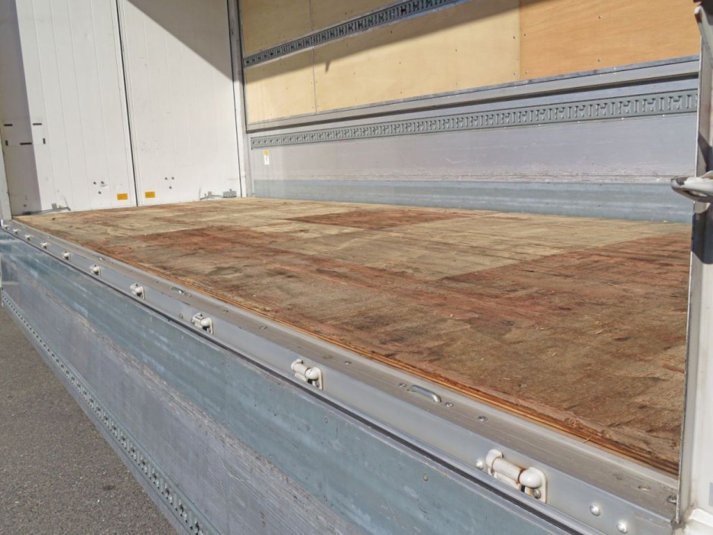 日野 レンジャー 2KG-FD2ABG(2WD)の写真48