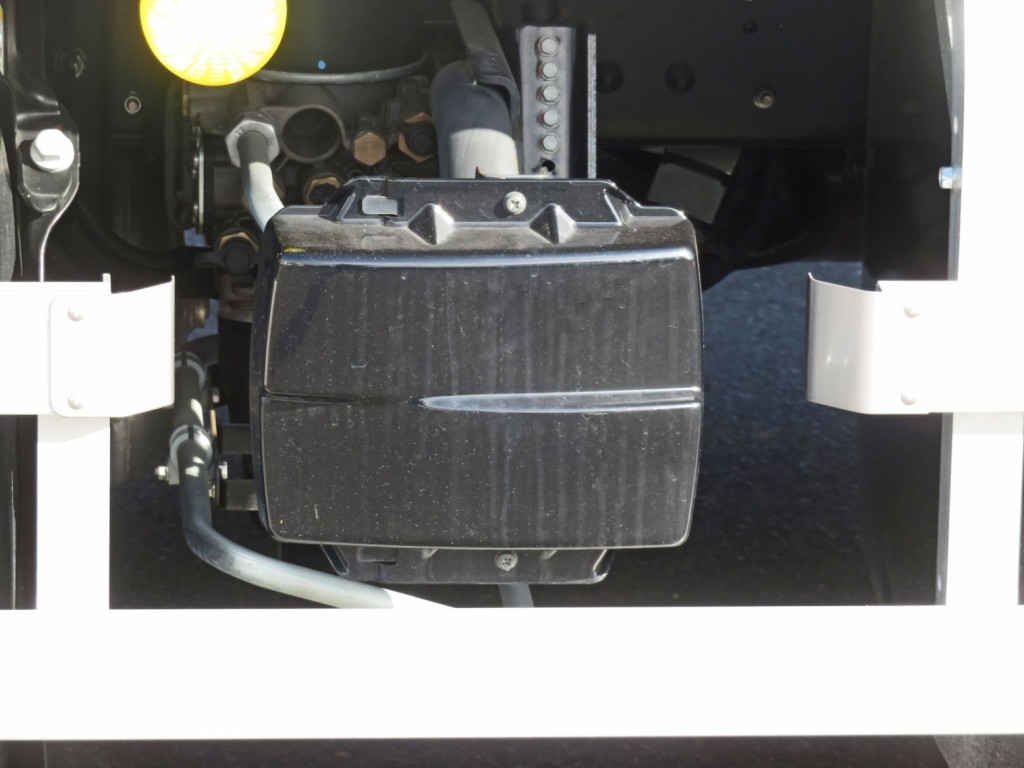 アクティブ・サイドガード・アシスト付きです。|三菱 スーパーグレート 2PG-FS74HZの写真10