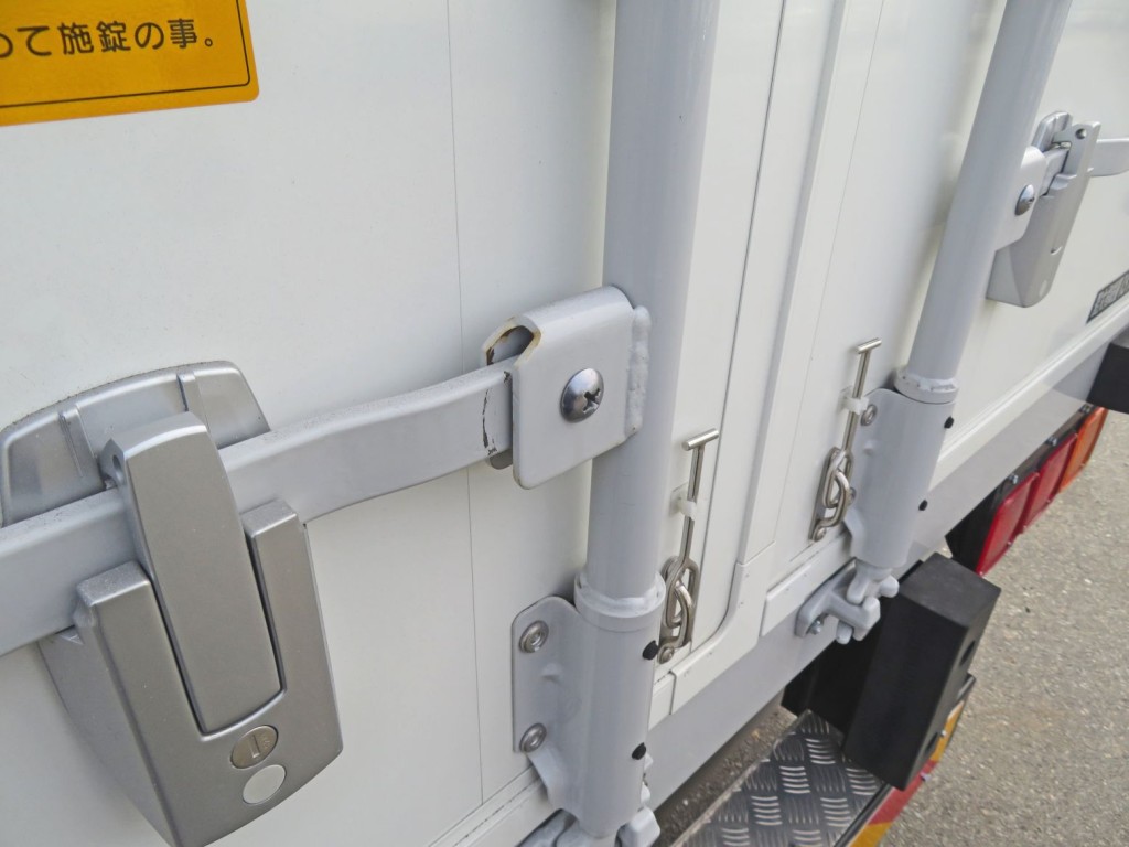 ハンマーロックに少しキズ・少し置きサビがあります。|三菱 スーパーグレート 2PG-FS74HZの写真18