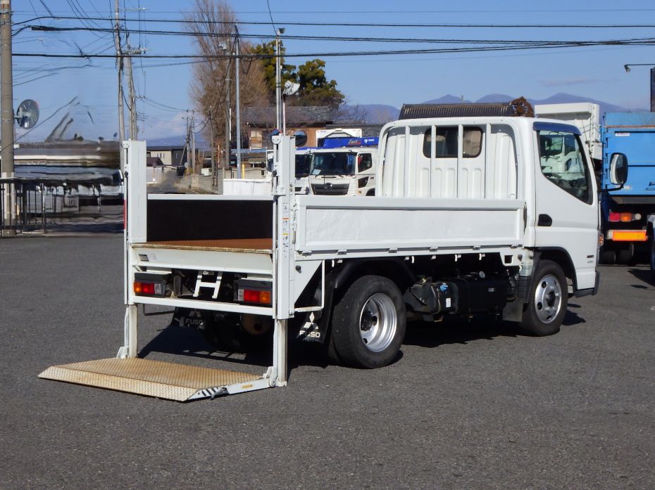 三菱 キャンター TPG-FBA50(2WD)の写真4