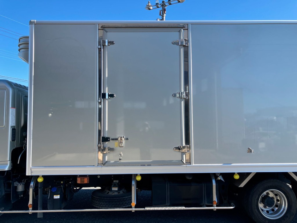 日野 レンジャー 2KG-FD2ABG(2WD)の写真12