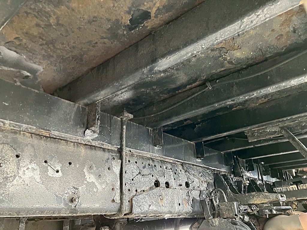 いすゞ フォワード LDG-FTR34S2の写真9