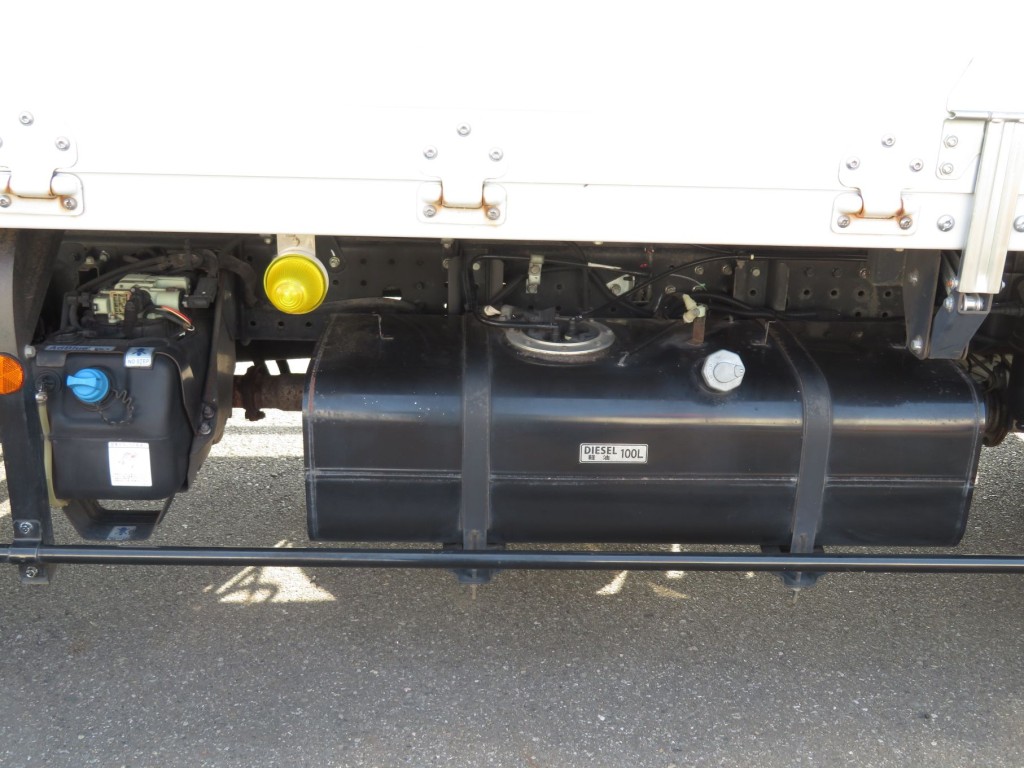 三菱 キャンター TPG-FEA50(2WD)の写真19
