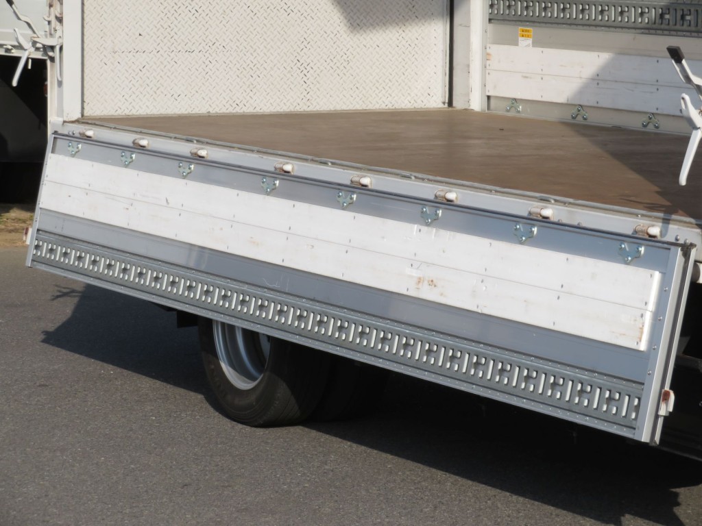 三菱 キャンター TPG-FEA50(2WD)の写真35