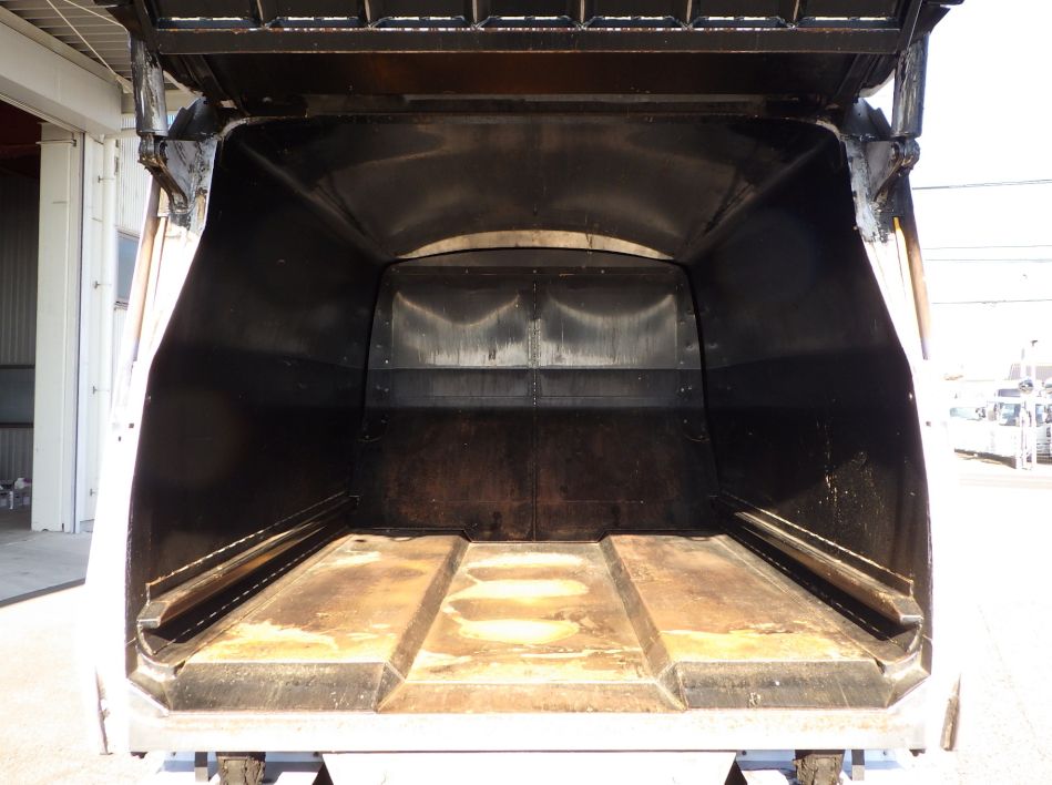 ボディー内部の状態です。|三菱 キャンター TPG-FEB80(2WD)の写真9