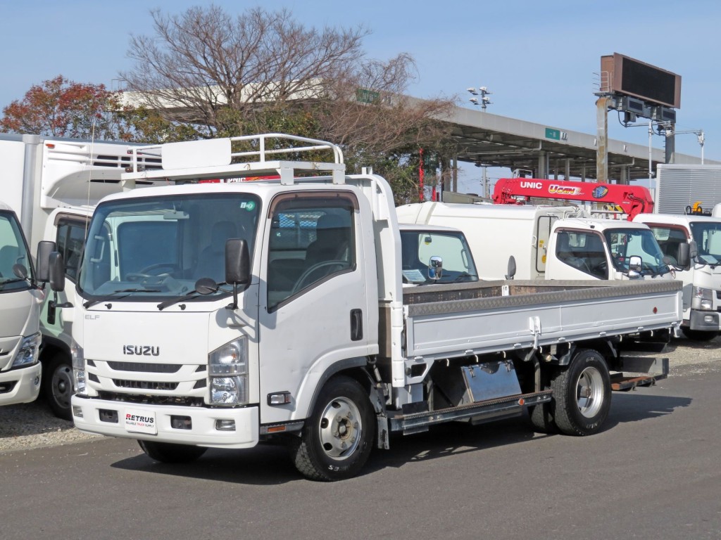 いすゞ エルフ 2RG-NPR88YN(2WD)の写真1