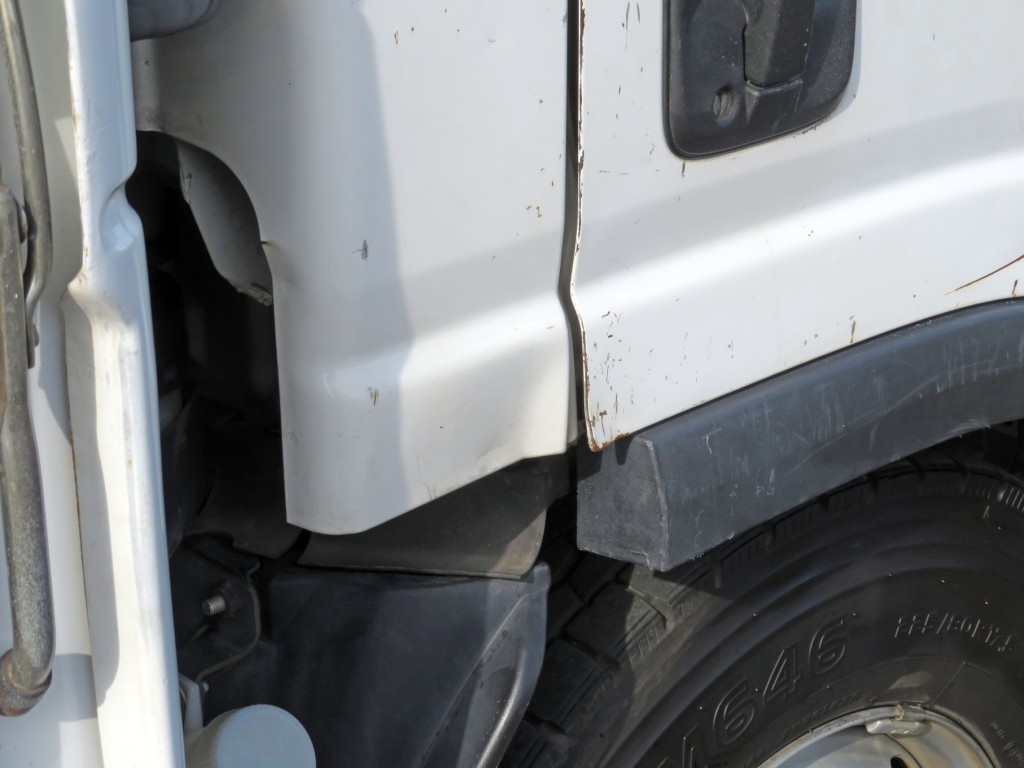 いすゞ エルフ 2RG-NPR88YN(2WD)の写真35