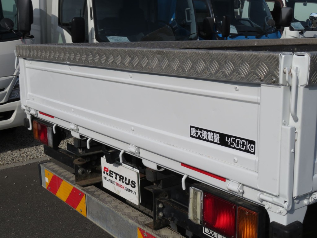 いすゞ エルフ 2RG-NPR88YN(2WD)の写真43