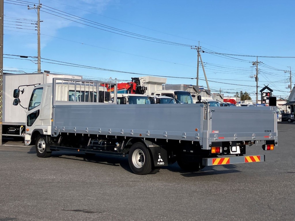 三菱 ファイター 2KG-FK62F(2WD)の写真3