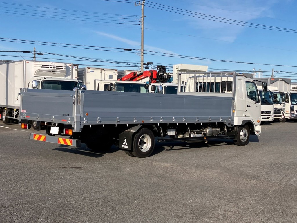 三菱 ファイター 2KG-FK62F(2WD)の写真4