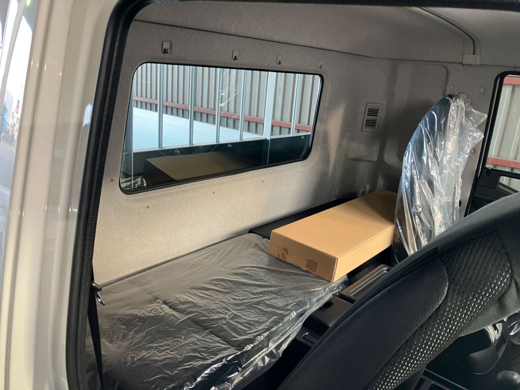 ベット周りの状態です。|三菱 ファイター 2KG-FK62F(2WD)の写真18