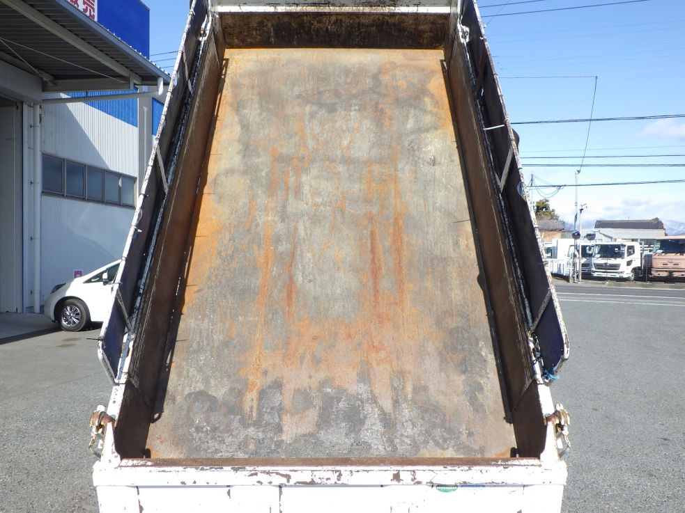 床の状態です。|三菱 キャンター TPG-FBA60(2WD)の写真8