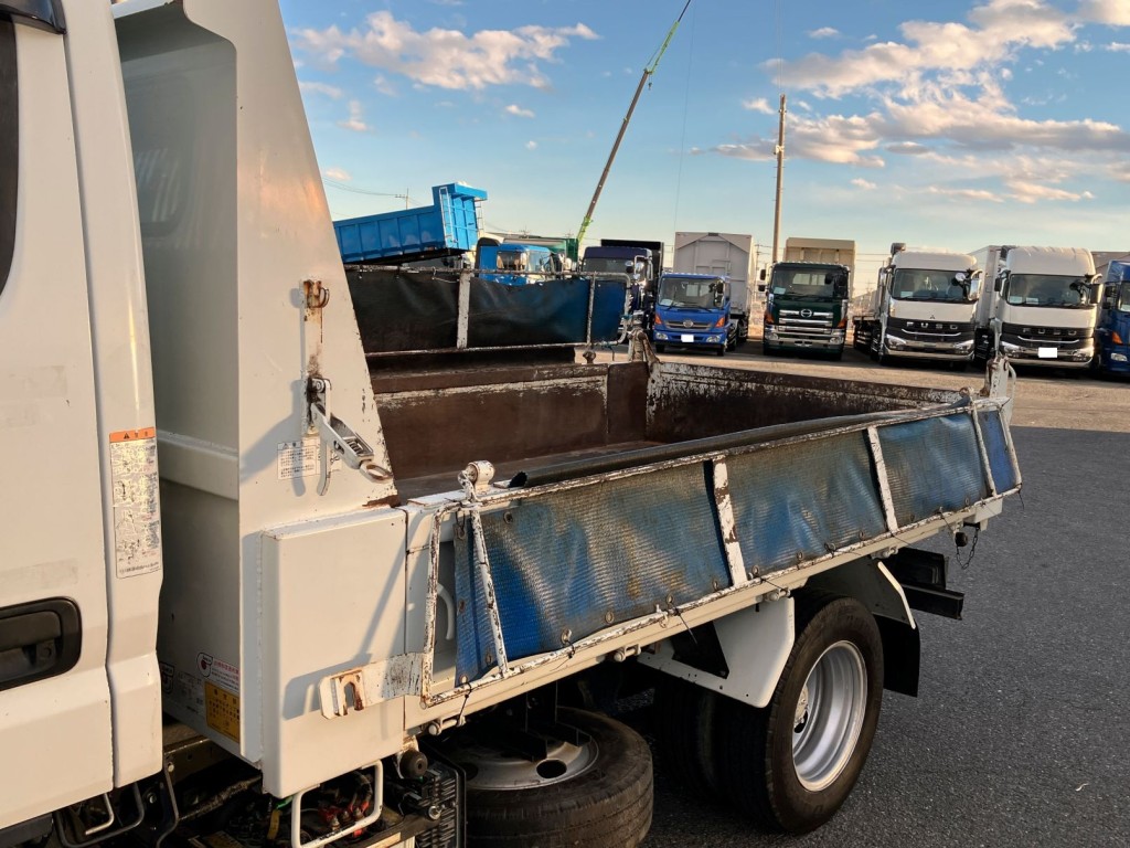 コボレーンを開いた状態です。|三菱 キャンター TPG-FBA60(2WD)の写真13