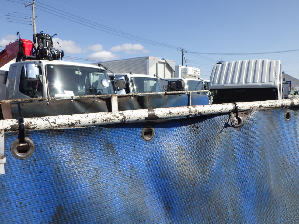 左右のシートアームにキズ・サビがあります。|三菱 キャンター TPG-FBA60(2WD)の写真26