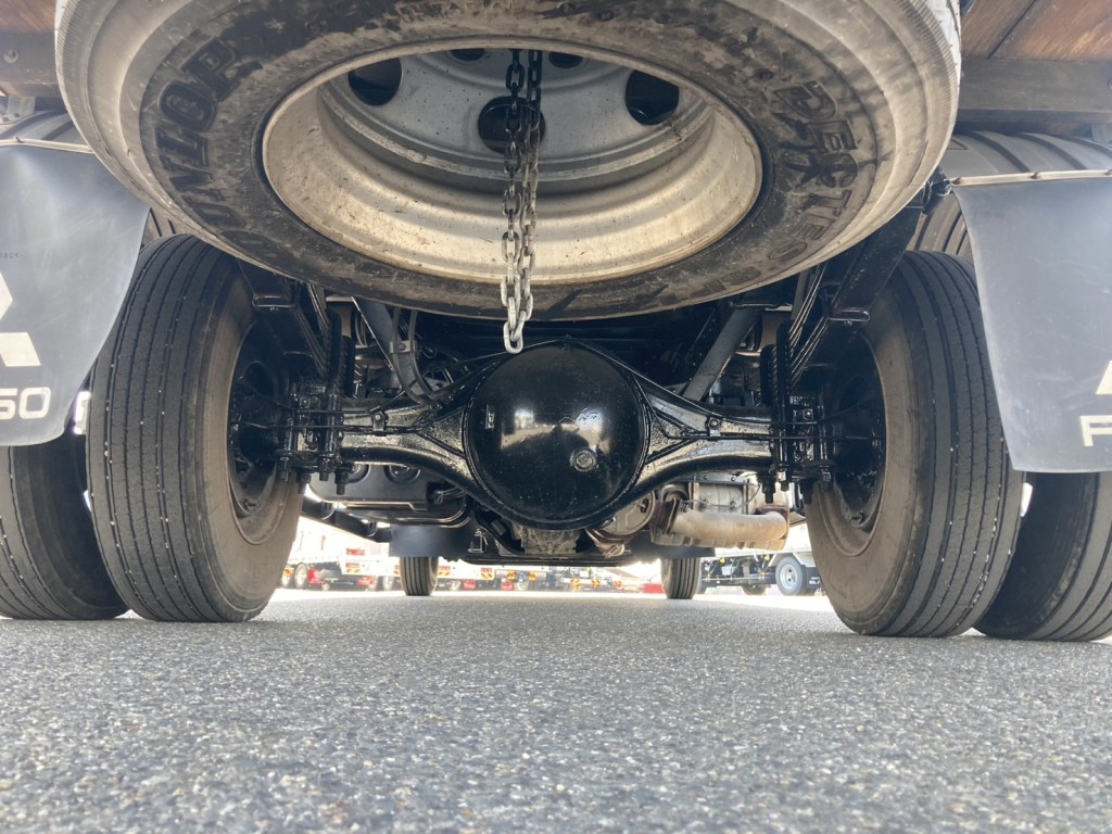 下回りの状態です。|三菱 ファイター TKG-FK61F(2WD)の写真10