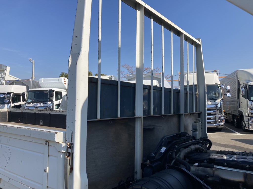 鳥居裏の状態です。|三菱 ファイター TKG-FK61F(2WD)の写真24