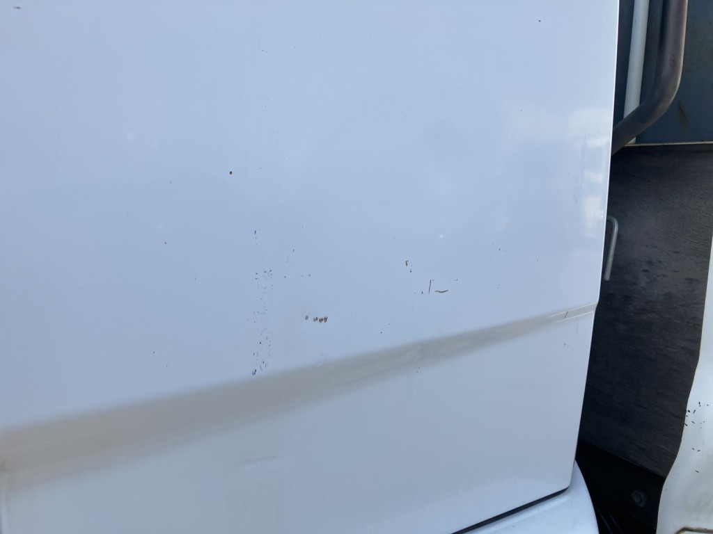 左クオーターパネルに小キズが有ります。|三菱 ファイター TKG-FK61F(2WD)の写真41