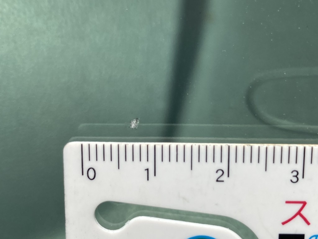 Fガラスに飛び石（点キズ）が有ります。|三菱 ファイター TKG-FK61F(2WD)の写真44