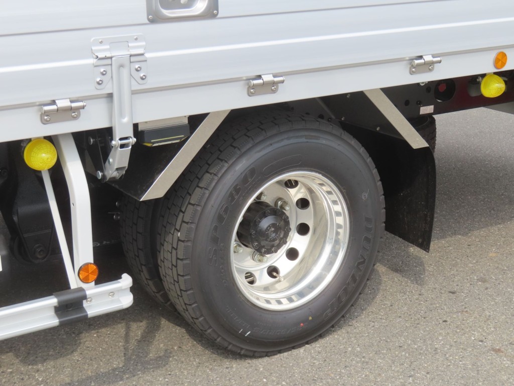 三菱 ファイター 2KG-FK65F(2WD)の写真8