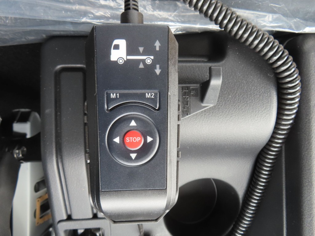 三菱 ファイター 2KG-FK65F(2WD)の写真13