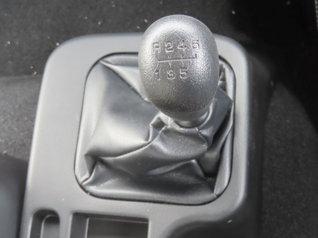 三菱 ファイター 2KG-FK65F(2WD)の写真16